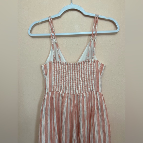 American Eagle Plunge Wide-Leg Jumpsuit - Picture 6 of 7